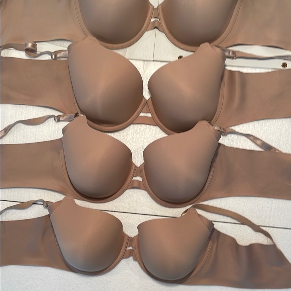 Warner (4) Bras 36B No Side Effects 01356